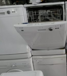 2.el Arçelik 4 programlı bulaşık makinesi arayanlar buraya 180 lira