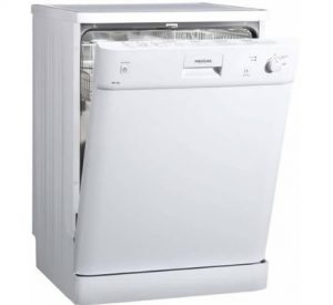 İşte size ucuz bulaşık makinesi üstelik garantili Regal 5 programlı ikinci el