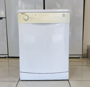 Beko marka bulaşık makinesi defolu satan yerler (spot çarşısı adresleri) 2 Temiz Durumda 2.el Beko 3 Programlı A+Enerji Sınıfı 58 Dakikalık Hızlı Yıkaması var