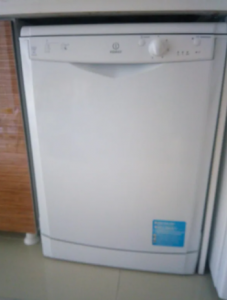 Temiz ve sorunsuz indesit bulaşık makinesi 5 TEMİZ INDESİT BULAŞIK MAKİNESİ 5 PROGRAM