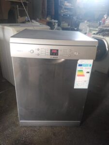 2.el inoks bosch 5 programlı 190 lira 15 3 programlı bosch bulaşık makinesi A+ inoks
