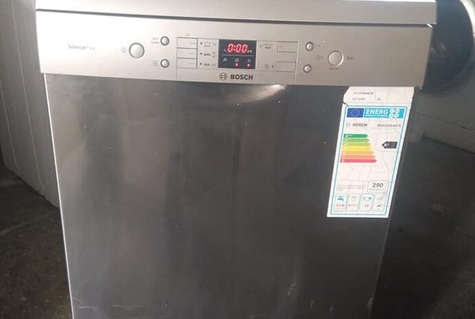 3 programlı bosch bulaşık makinesi gri inoks dijital ekran yeni nesil