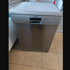 Siemens sn26m884tr bulaşık makinesi. Çalışır durumda