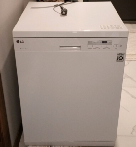 lg bulaşık makinesi temiz ve düzgün bulaşık makinesi